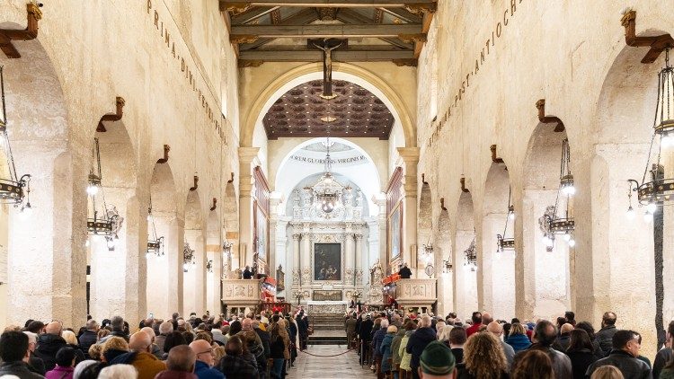 Messa solenne per la festa di Santa Lucia a Siracusa (13 dicembre 2024)