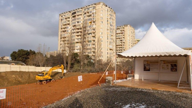 Il terreno a Baku dove sorgerà la chiesa dedicata a Giovanni Paolo II