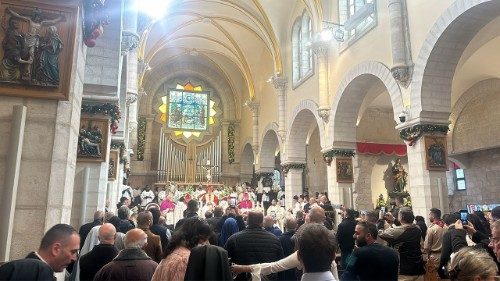 L’ingresso del Patriarca Pizzaballa a Betlemme per la celebrazione del Natale