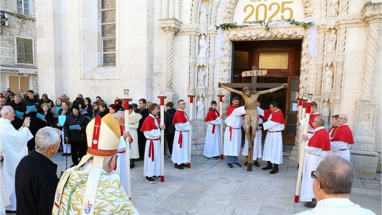 Jubilarna godina otvorena u Šibeniku  (Foto: Ivo Kronja)