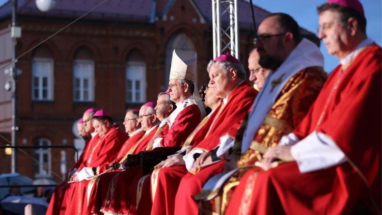 Stepinčevo ispred zagrebačke prvostolnice (Foto: TU ZGN)