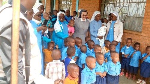 Burundi: Sr Roberta Tremarelli, secrétaire générale des OPM en visite à Bujumbura 