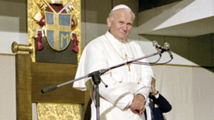 Johannes Paul II. bei einem Besuch an der Katholischen Universität Lublin