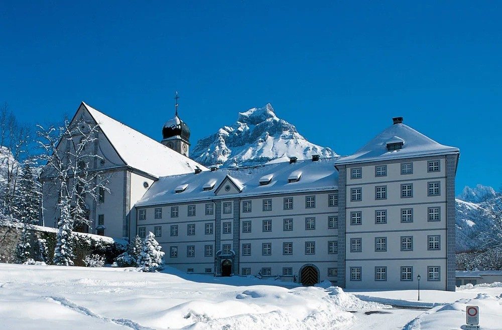 La Svizzera cattolica, dall’abbazia di Engelberg al museo della Guardia