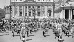 Musicians from the 38th (Irish) Brigade play in St Peter's Square on the 12th June 1944