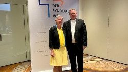 Dr. Irme Stetter-Karp, Präsidentin des ZdK und Bischof Dr. Georg Bätzing, Vorsitzender der Deutschen Bischofskonferenz in Mainz