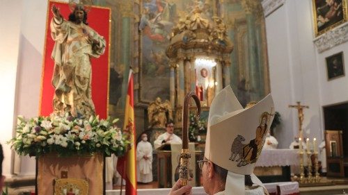 Arzobispo de Toledo: Pidamos al Sagrado Corazón el don de la comunión y santidad
