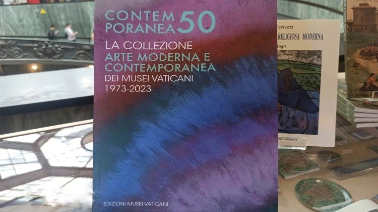 O livro "Contemporânea 50" publicado pelos Museus Vaticanos