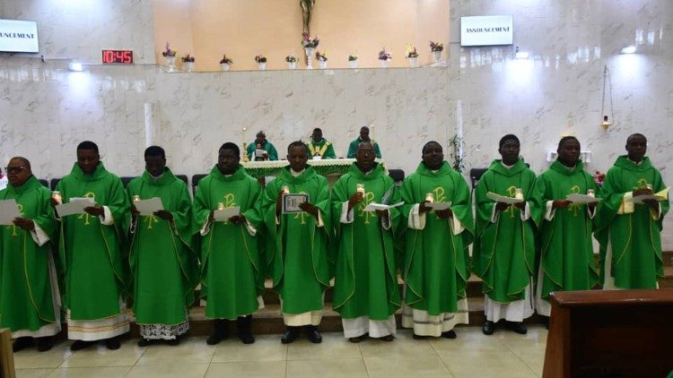 11 Nigerian priests sent out as Missionaries
