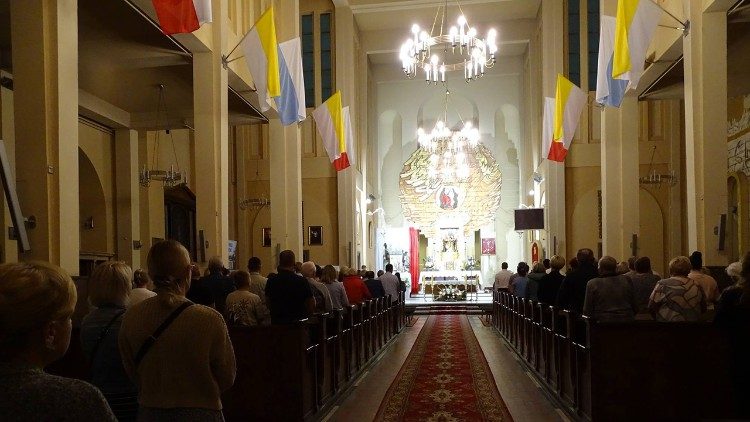 Peregrynacja relikwii błogosławionej rodziny Ulmów w Prostyni (Parafia Trójcy Przenajświętszej i Świętej Anny w Prostyni)