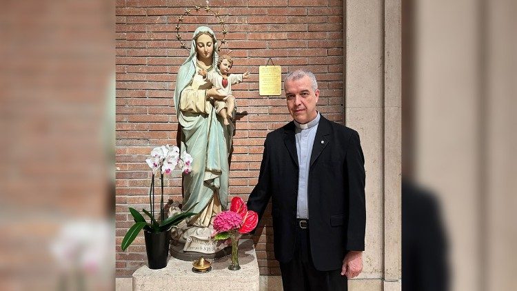 Padre Carlos Luis Suárez Codorniú reeleito Superior Geral dos dehonianos