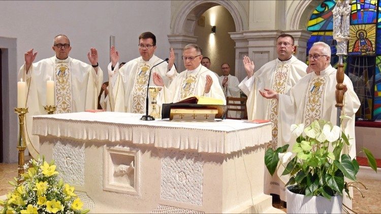 Lavovski nadbiskup u Svetištu Čudotvorne Gospe Sinjske  (Foto: Svetište Gospe Sinjske)