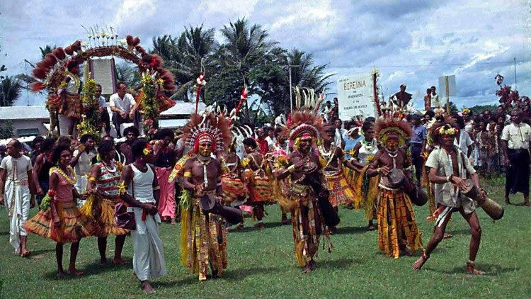 Groupe multiethnique et multiculturelle en Papouasie-Nouvelle-Guinée.