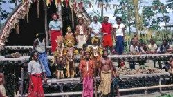 Missionários do Sagrado Coração em Papua Nova Guiné
