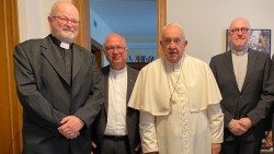 Algunos de los sacerdotes alemanes, víctimas de abusos en el pasado, recibidos por el Papa Francisco en Santa Marta