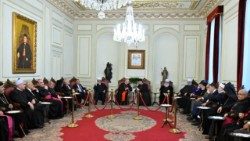 Incontro-esponenti-politici-e-religiosi-libanesi-con-il-Cardinal-Parolin.jpg