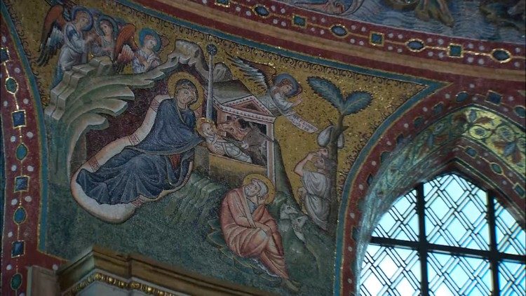 Mosaics depicting the birth of Christ