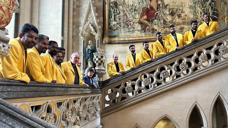 The Vatican team visits Arundel Castle