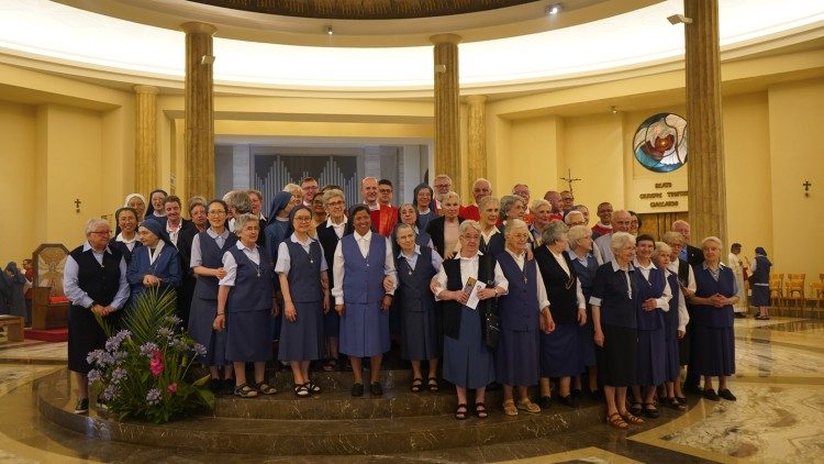 Daughters of St. Paul celebrate their 109th anniversary in Rome