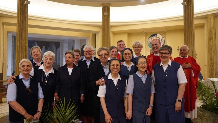 Jubilarians pose for a group photo