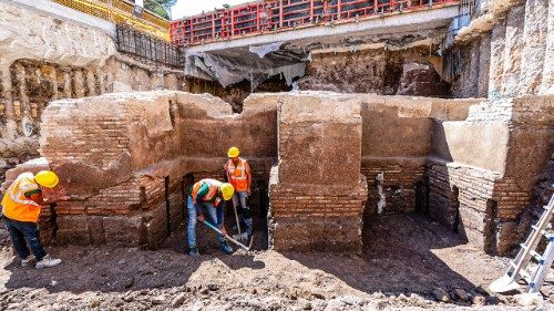 Roma, a Piazza Pia nuove sorprese archeologiche: scoperto il portico di Caligola 