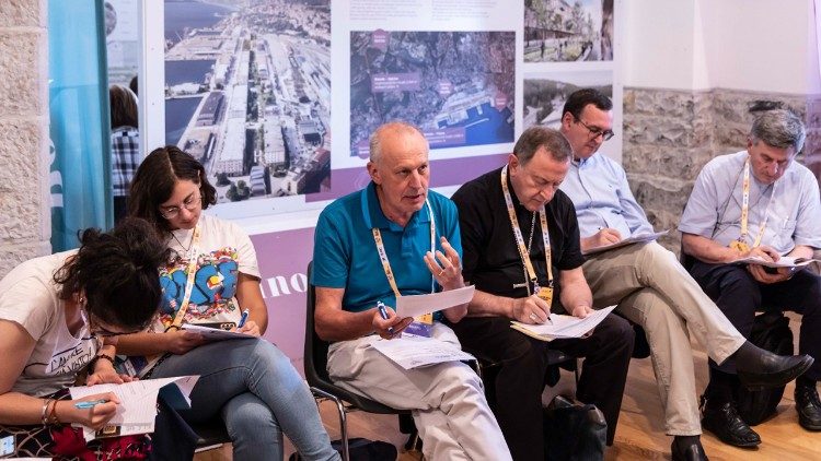 Un momento de los trabajos durante la 50ª edición de la Semana Social de los Católicos en Italia, en Trieste.