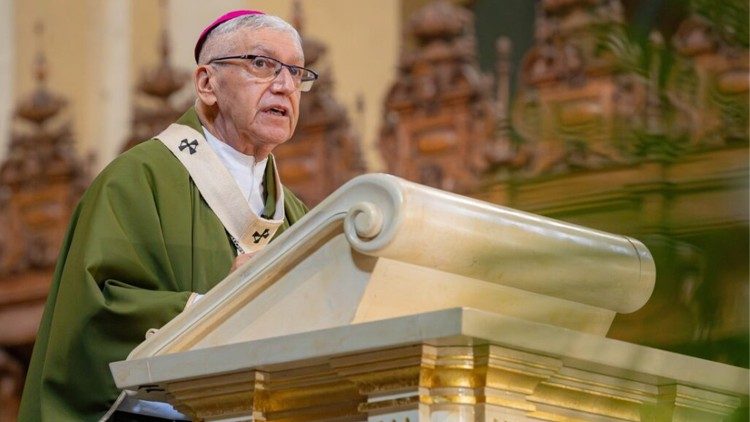 Monseñor Carlos Castillo, Arzobispo de Lima, en la Catedral Primada de Perú