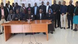 Bispos da AMECEA no ncontro sobre proteção de menores e adultos vulneráveis, em Nairobi