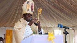 Mgr Maurice Muhatia Makumba, archevêque métropolitain de Kisumu
