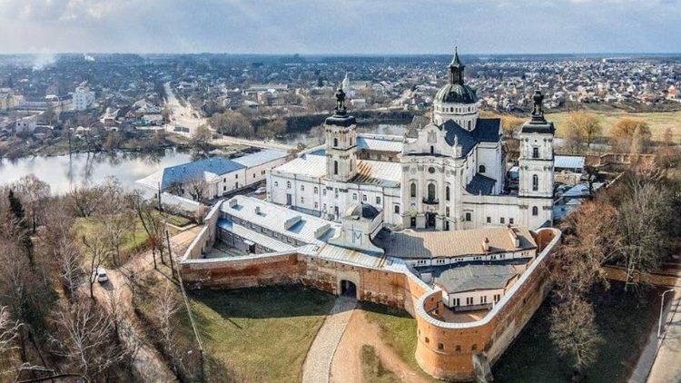 Богородичное святилище в Бердичеве