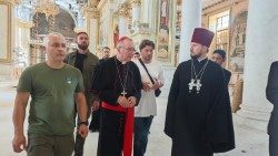Cardinal Parolin visits Odessa's Orthodox Cathedral of the Transfiguration