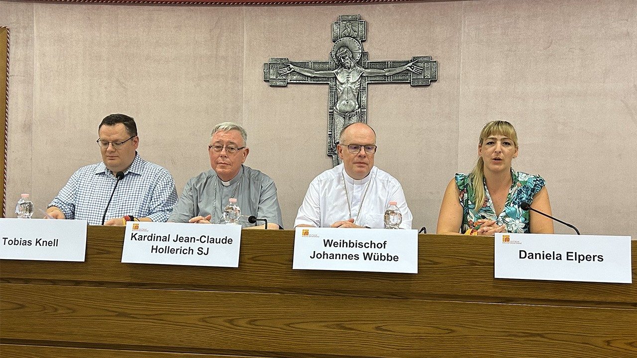 Cardinal Hollerich talks concerning the pilgrimage of the altar servers whom Pope Francis will meet tonight in St. Peter’s Sq. – Vatican Information