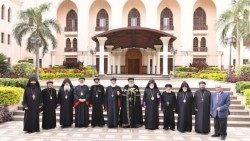 A-Meeting-In-Cairo-Between-HH-Catholicos-Aram-I-HH-Tawadros-II-and-HH-Aphrem-II_51224.jpg
