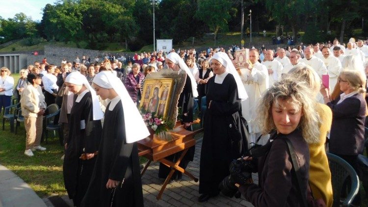 Zavjetna misa Grada Rijeke i Riječke nadbiskupije 10. svibnja na Trsatu  (Foto: Riječka nadbiskupija)