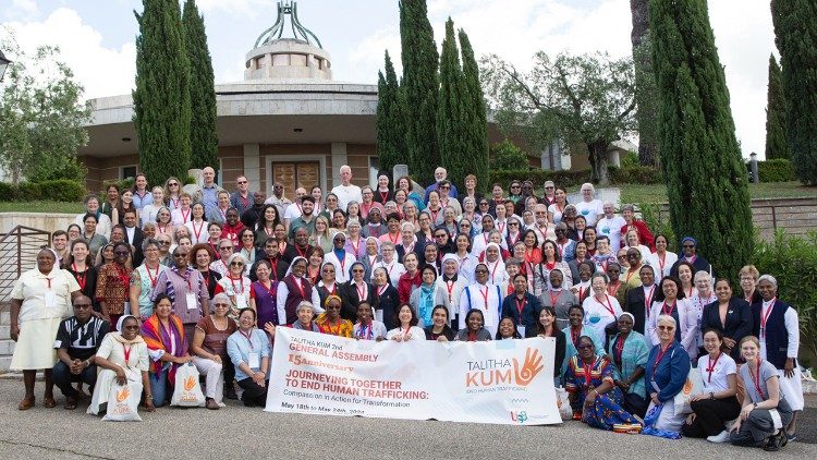 Zajednička fotografija s druge opće skupštine međunarodne mreže Talitha Kum održane od 18. do 24. svibnja 2024.