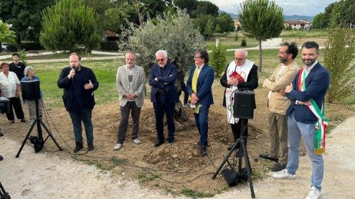 L'inaugurazione de “Il bosco delle neofite” in provincia di Prato