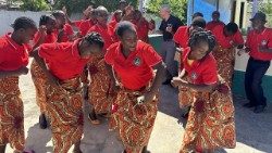 Mozambico, le donne di Kuplumussana (foto di Diamante D'Alessio)