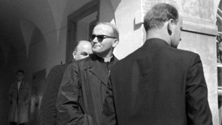 Kapłańska droga ks. Karola Wojtyły rozpoczęła się 1 listopada 1946 roku