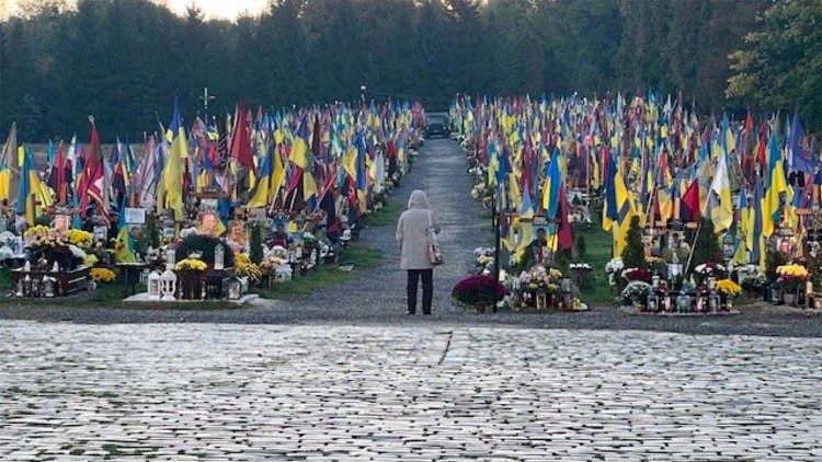 Groblje za poginule u Lavovu