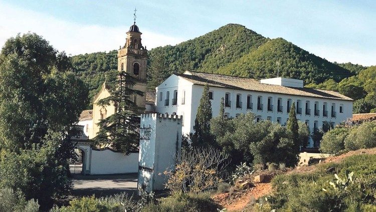 El Monasterio de Santo Espíritu del Monte pertenece a la Provincia Franciscana de la Inmaculada Concepción y se encuentra en el municipio valenciano de Gilet.