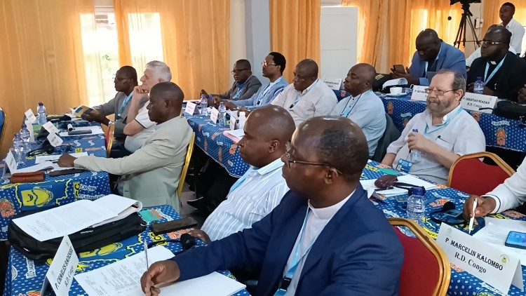 Recteurs d'universités et doyens des facultés ecclésiastiques d'4afrique et Madagascar réunis en Séminaire à Kinshasa, RDC