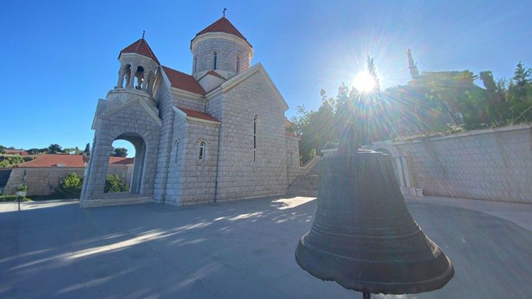 2024.11.19 Campana della Chiesa del Seminario Armeno di Bikfaya