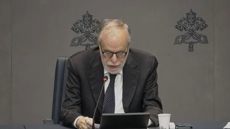 Il professor Andrea Riccardi, presidente della Società Dante Alighieri