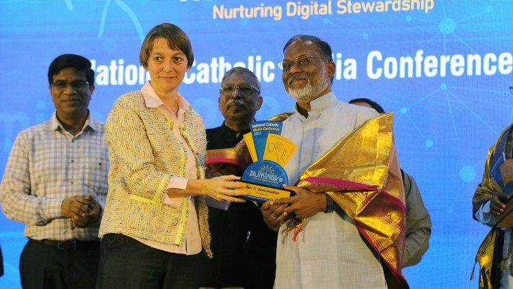  Dr. Govekar with Father David Arochiam, CEO of Madha TV (Tamil Catholic Channel)