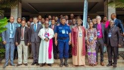 Des participants à la rencontre pour la paix organisée par Sant'Egidio à Goma, capitale de la province du Nord-Kivu, samedi 5 octobre 2024.