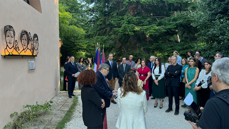 Los presentes en la inauguración