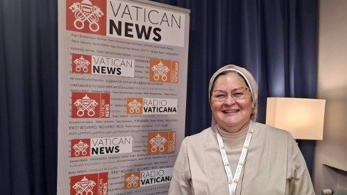 Hna. Valladares: "En la Iglesia está surgiendo el carisma del misionero digital"