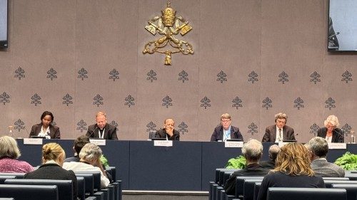 Briefing po pierwszym tygodniu synodu: głębsza jakość słuchania