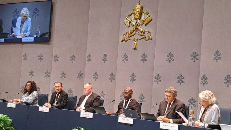 Synod Briefing - Day 6:  62,000 euros collected for Gaza Parish