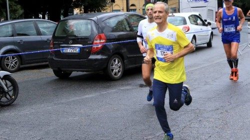 Der neue Kardinal Jean Paul Vesco hat für Athletica Vaticana bereits an Marathon-Läufen teilgenommen